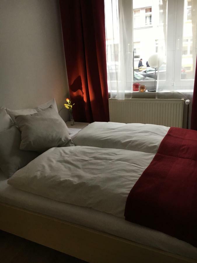 Ferienwohnung In Erfurt Mit Kleinem Balkon, 2 Schlafzimmer Buitenkant foto