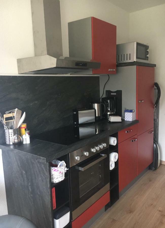 Ferienwohnung In Erfurt Mit Kleinem Balkon, 2 Schlafzimmer Buitenkant foto